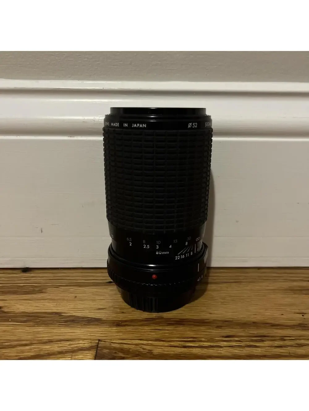 Sigma Zoom 80-200mm 1:4.5~5.6 Macro 1:3.7 Lens UNTESTED